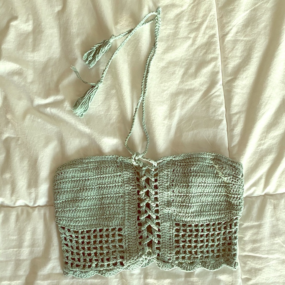 Forever 21 crochet crop top